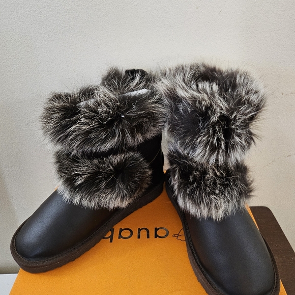 Faux fur boot - Picture 5 of 5